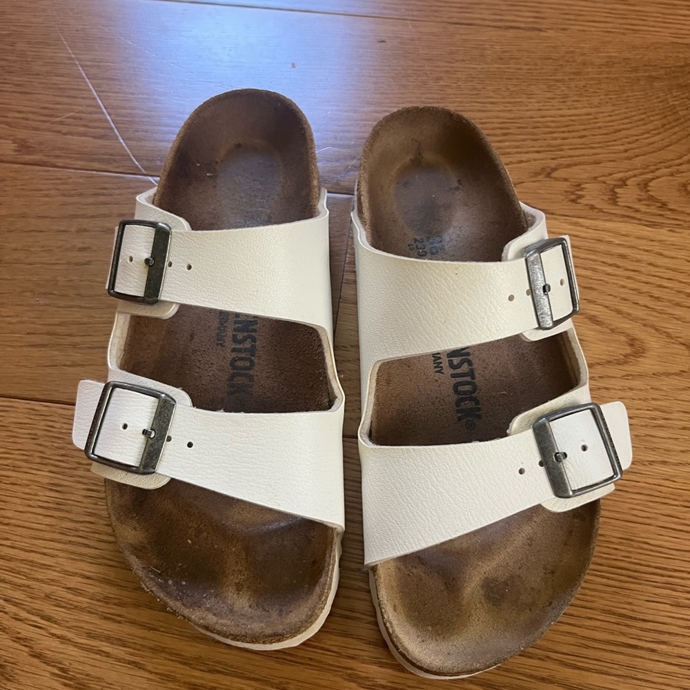 Birkenstock White Sandals Arizona Footbed woman’s 36 5-5.5